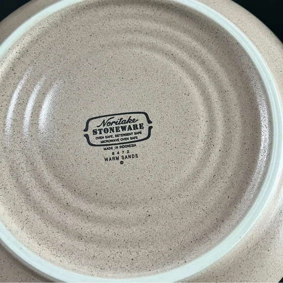 Noritake Stoneware Warm Sands Salad Plates set of 5 - Picture 5 of 5